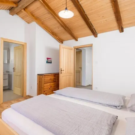 In With Terrace, Air Conditioning, Wifi